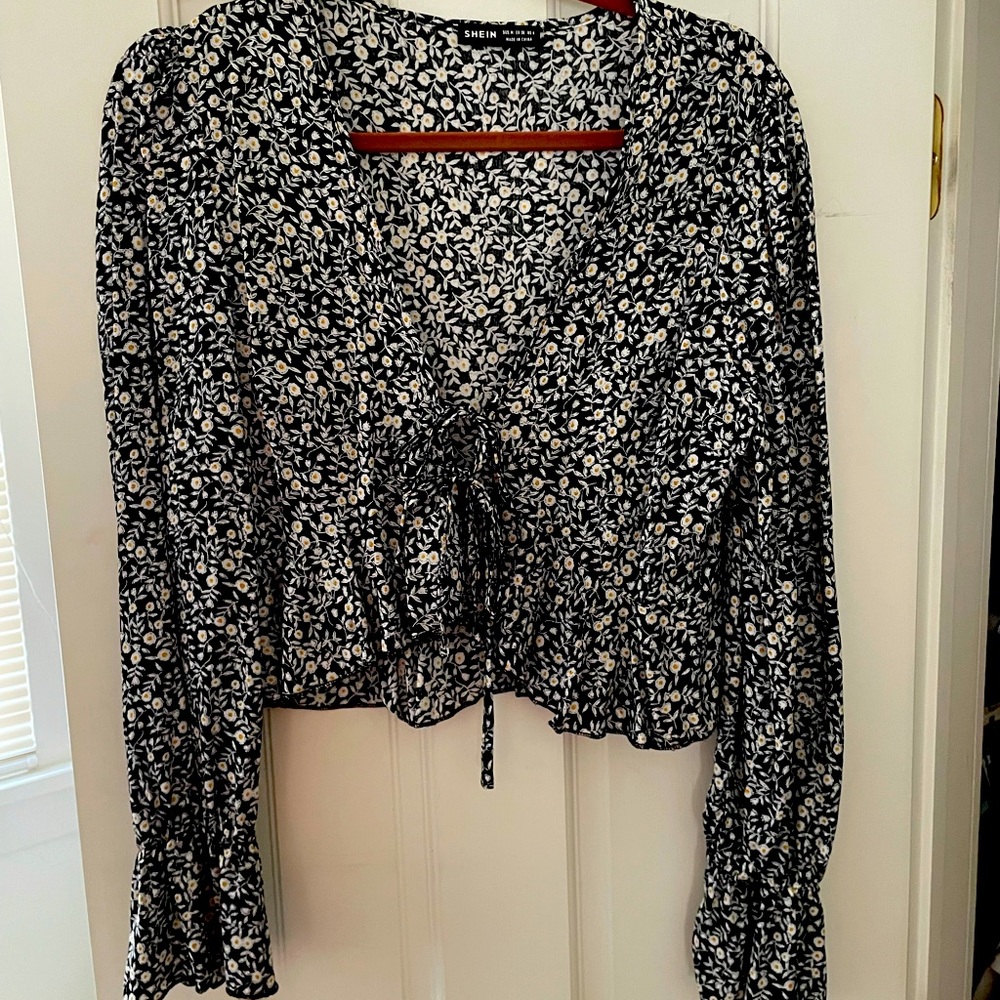 Black blouse with white flowers!